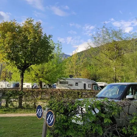 Camping Mobil Confortable Avec Terrasse A - Api-1-52-1268 *