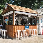 Mobil Confortable Avec Terrasse A - Api-1-52-1268