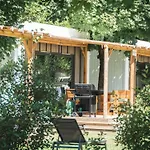 Camping Mobil Confortable Avec Terrasse A - Api-1-52-1268 *