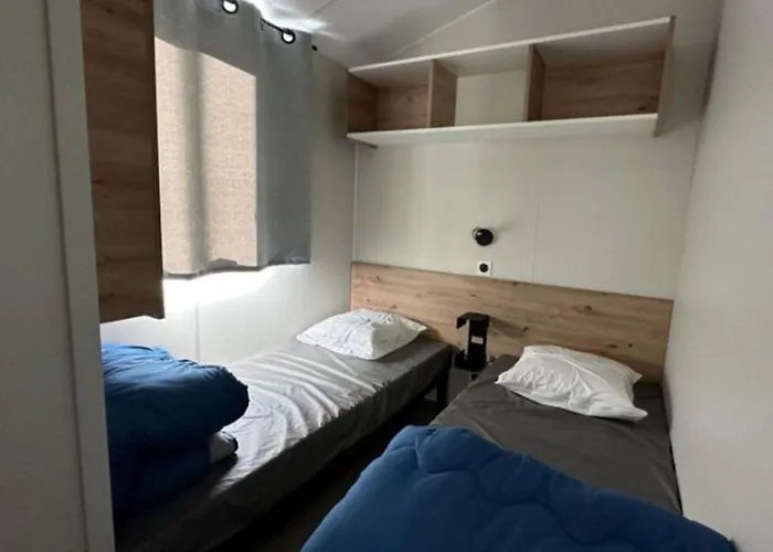 Campingplatz Mobil Confortable Avec Terrasse A - Api-1-52-1268