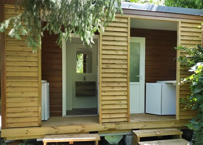 Mobil Confortable Avec Terrasse A - Api-1-52-1268 Campingplads Challes-les-Eaux